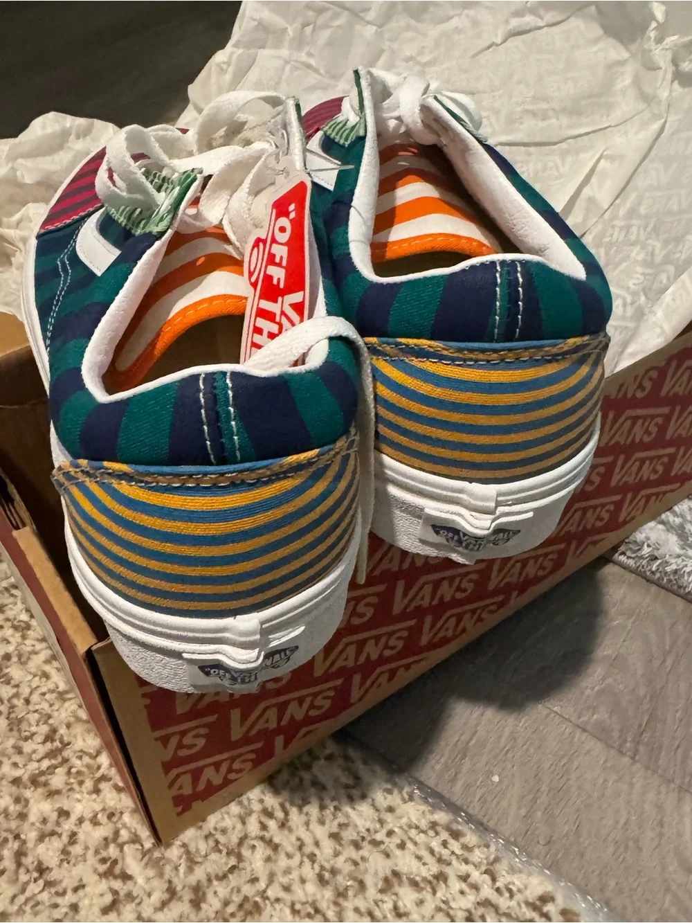 Vans unisex Multi-Stripe Old Skool Sneakers - Red, Green, Navy, Yellow - Picture 5 of 5